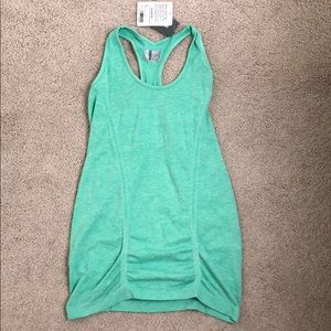 Sea foam Athleta Fastest Track Tank sz S